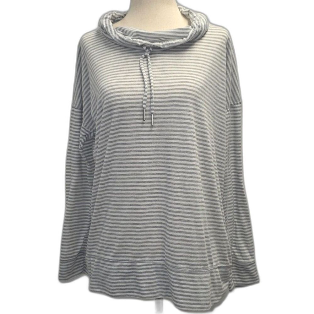 Calvin Klein Cowl Neck Lightweight Active Top Size Medium - Picture 4 of 10